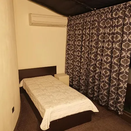 Guest Danailov 게스트하우스